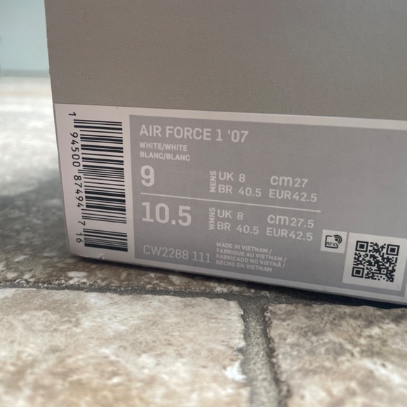 Af1 - Picture 2 of 4